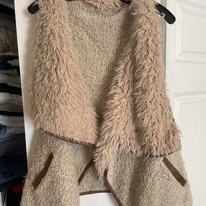 Impeccable pig fur/leather vest LARGE